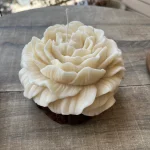 Large Peony Flower Candle - Image 4